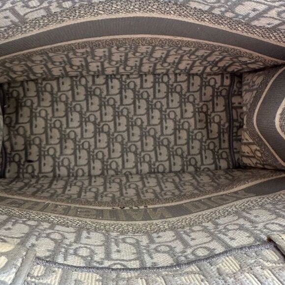 Christian Dior Medium Grey Monogram Book Tote - Picture 11 of 15